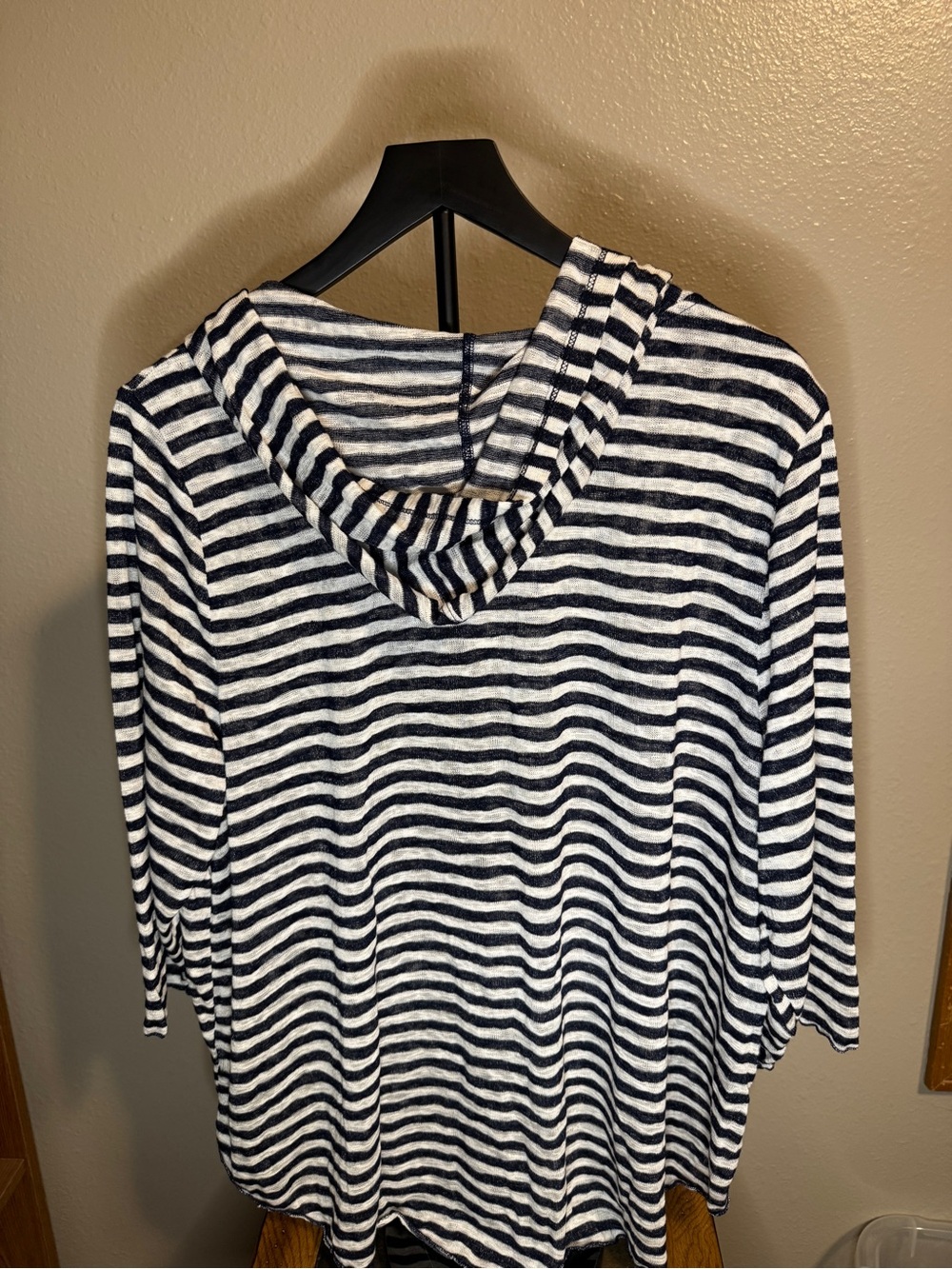 Maurices Women’s Navy Blue & White Striped Hooded Pullover 3/4 Sleeve - Picture 2 of 4